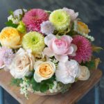 バラとマムでパステルアレンジメント🫧