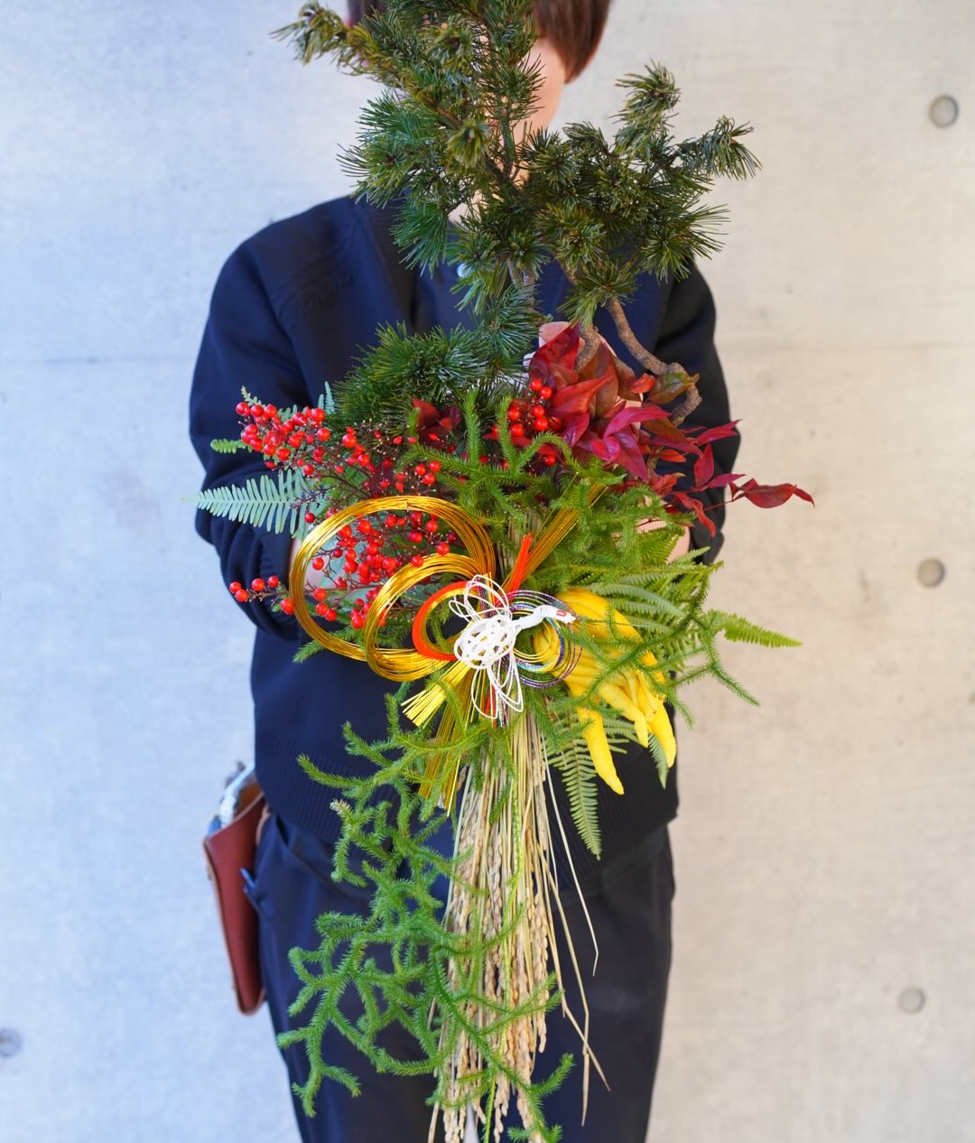 フレッシュのしめ縄かざりは、特別な存在感が。