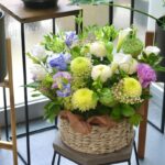 この時期にぴったりのお花たちをふんだんに使った