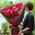 ボリュームたっぷりのローズブーケ