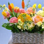 春のお花をぎゅっと詰め込んだアレンジメント